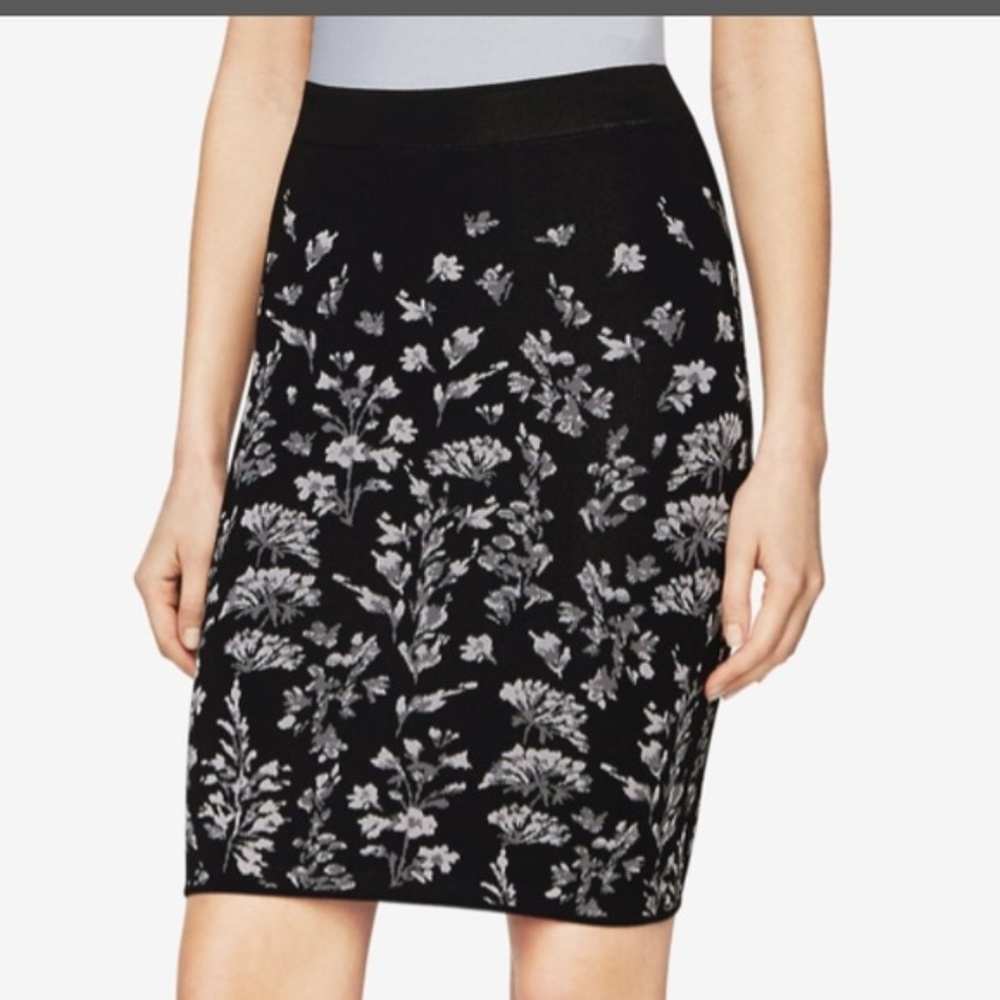 Black Bandage Skirt with Floral